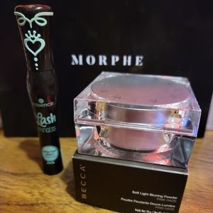 Becca soft light blurring powder